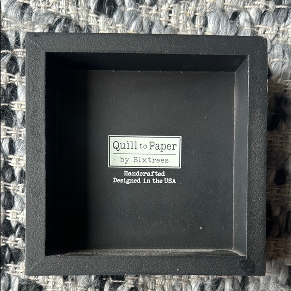 Black and White Decorative Sign - Picture 2 of 2